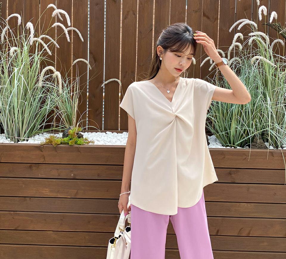 ≪人気商品再入荷≫Vネックツイストブラウス・全8色・b57547 レディース 【bl】 トップス ブラウス ツイスト Vネック フレンチスリーブ ショートスリーブ 単色 無地 シンプル フェミニン オフィスカジュアル 春 夏 韓国ファッション