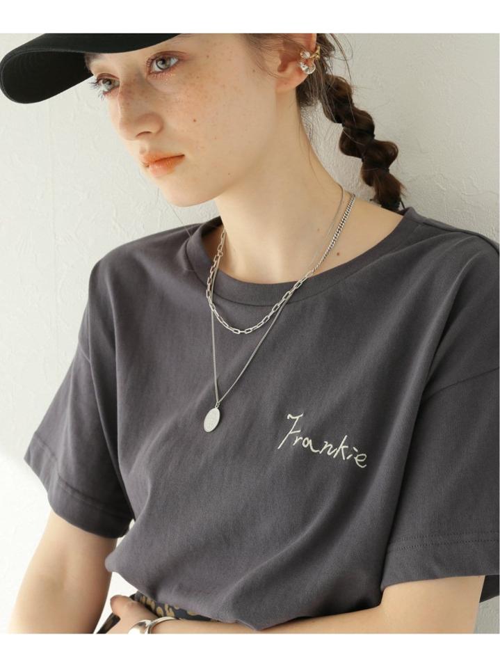 ポイントエンブロイダリーTシャツ
