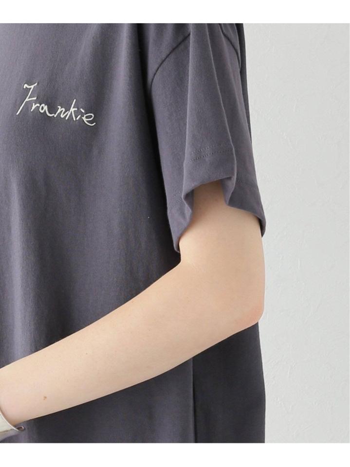 ポイントエンブロイダリーTシャツ