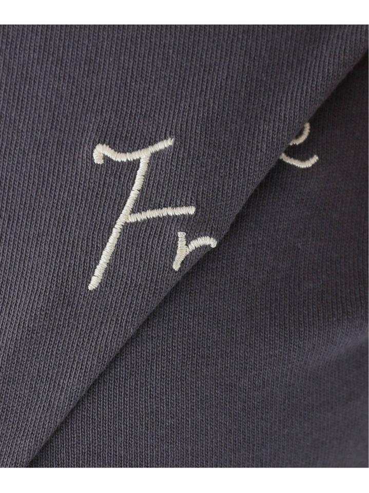 ポイントエンブロイダリーTシャツ