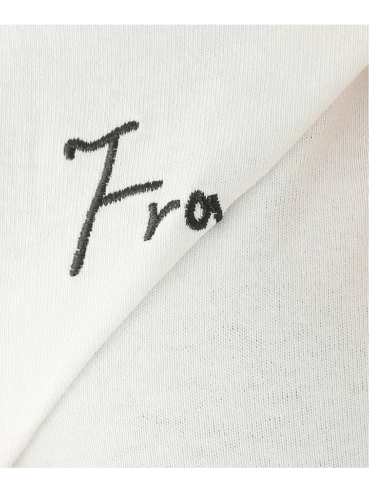 ポイントエンブロイダリーTシャツ