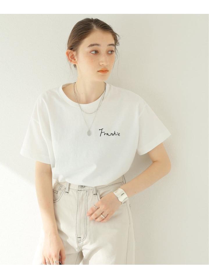 ポイントエンブロイダリーTシャツ