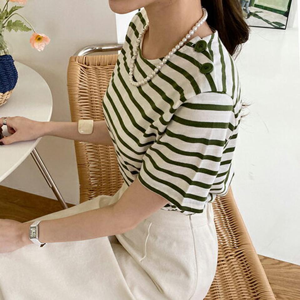 ボーダーショルダーボタンTシャツ・全5色・t68926 レディース 【tops】 トップス Tシャツ 半袖 ハーフスリーブ ボタン ボーダー柄 カジュアル ラフ 春 夏 韓国 ファッション ハイホリHIHOLLI