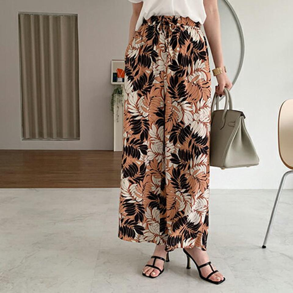 パームツリープリントパンツ・全3色・b69005 レディース 【pt】 韓国 ファッション ボトムス パンツ ロング丈 フールレングス 十分丈 10分丈 ストレート ワイドパンツ 柄 パターン やしのき カジュアル 夏 春 ハイホリ