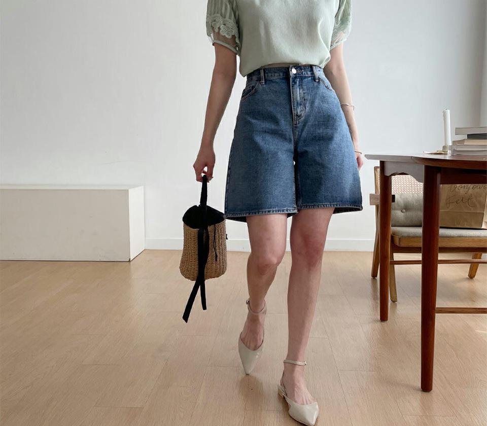 マスクストラップ付ハーフデニムパンツ・全2色・t62320 レディース 【pt】 パンツ ズボン デニム 半ズボン ハーフパンツ マスクストラップ シンプル カジュアル ラフ 韓国 ファッション