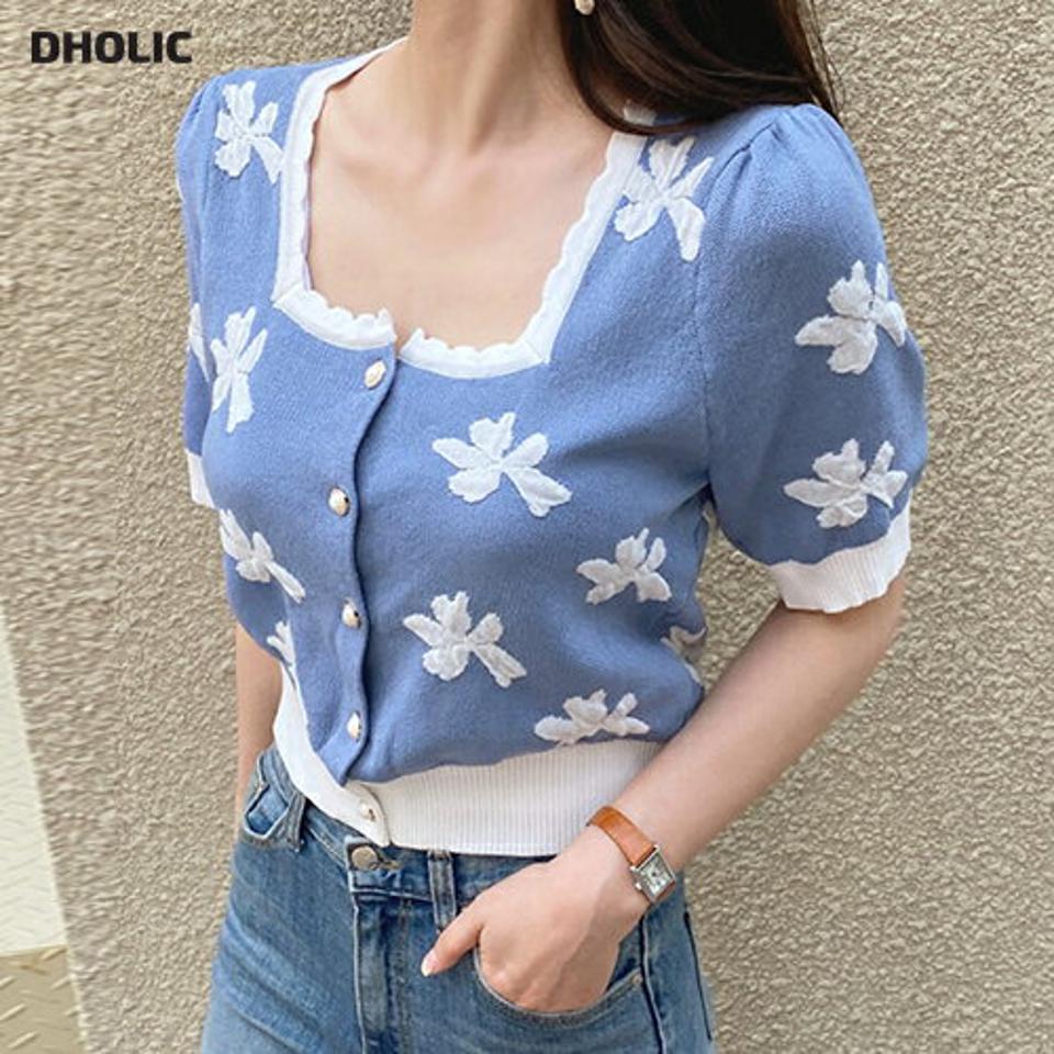 花柄パール調ボタンニット・全3色・b68968 レディース 【tops】 韓国 ファッション トップス ニット スクエアネック 半袖 ハーフスリーブ 無地 サマーニット デコルテ スリム 細身 ショート クロップド カジュアル 夏 春 ハイホリ