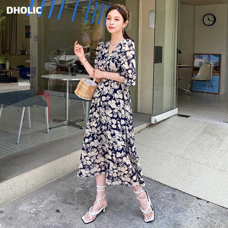 ボタン花柄ワンピース・全2色・b68970 レディース 【ops】 韓国 ファッション ワンピース ロングワンピース フレア Aライン ロング丈 Vネック 半袖 ハーフスリーブ 五分袖 5分袖 パフスリーブ パターン フラワー 大人 カジュアル 夏 春 ハイホリ