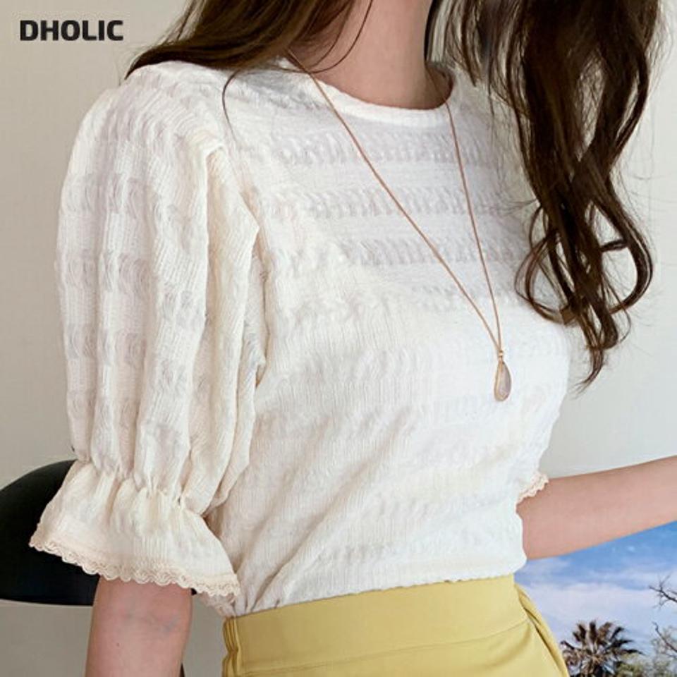 レースパフラウンドブラウス・全4色・t68963 レディース 【bl】 韓国 ファッション トップス ブラウス ラウンドネック クルーネック 半袖 ハーフスリーブ 五分袖 パフスリーブ ぼわん袖 ボリューム袖 無地 ガーリー カジュアル 夏 春 ハイホリ