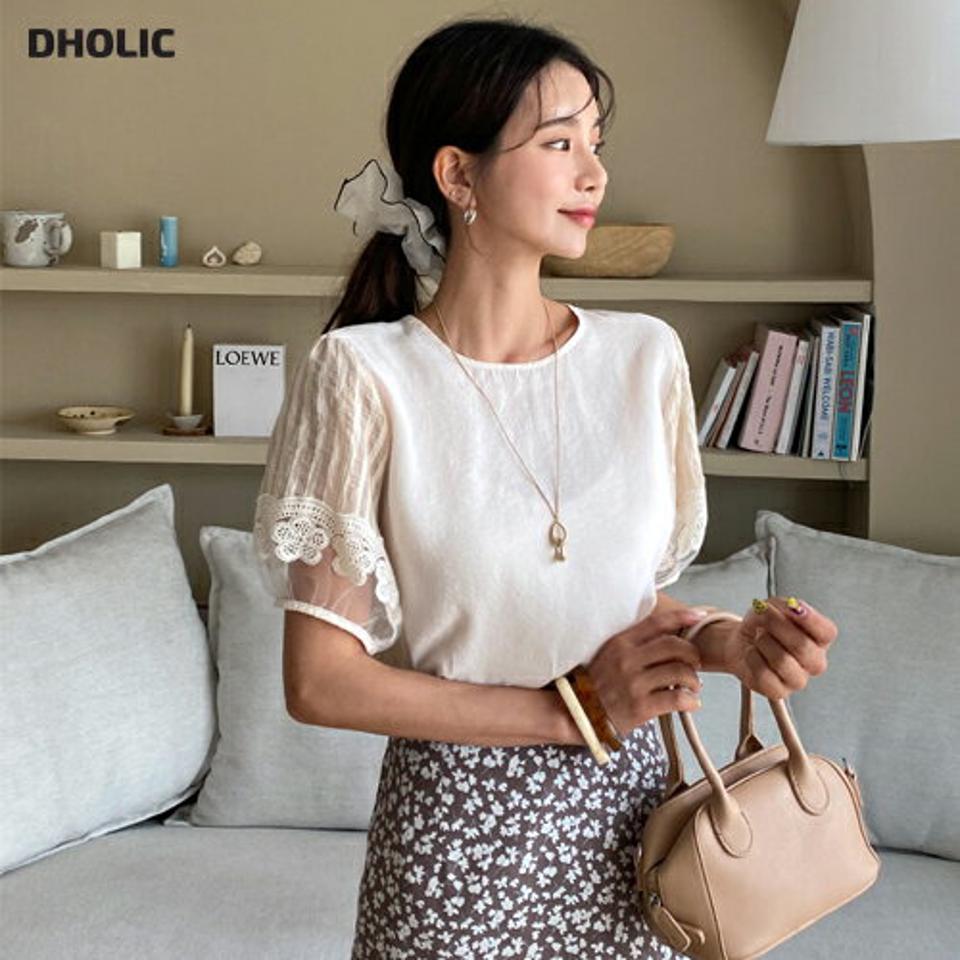 フラワースリーブブラウス・全3色・t62309 レディース 【bl】 トップス ブラウス 半袖 ハーフスリーブ 透け感 シアー シースルー 花柄 フラワー フェミニン 大人 シルキー 春 夏 韓国 ファッション