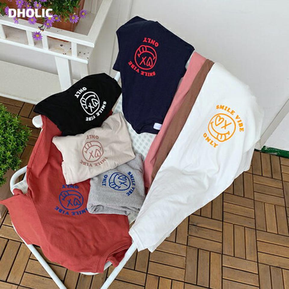 スマイル半袖Tシャツ・全8色・a00065 レディース 【tops】 トップス Tシャツ 半袖 ハーフスリーブ スマイル カジュアル ラフ ストリート 春 夏 韓国 ファッション NIJU