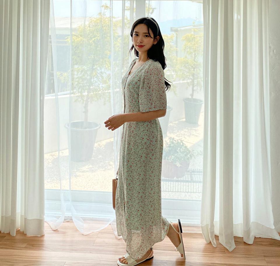 花柄リボンボタンワンピース・全2色・t00086 レディース 【ops】 ワンピース ロング 半袖 ハーフスリーブ 花柄 小花柄 可愛い かわいい フェミニン Vネック ウエストマーク 春 夏 韓国 ファッション NIJU