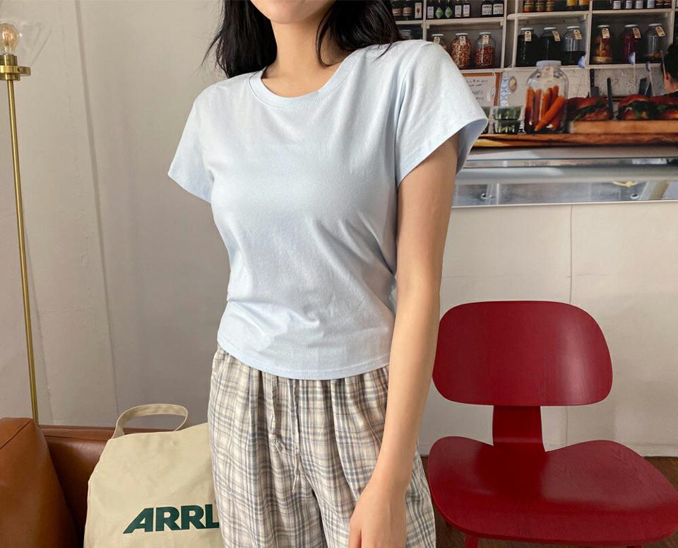 【全品10%OFF】バックリボンTシャツ・全4色・t00050 レディース 【tops】【トップス Tシャツ 半袖 バックリボン 背中見せ バックシャン 単色 ユニーク かわいい カジュアル クロップド丈 ショートスリーブ 春 夏 韓国 ファッション】【NIJU】