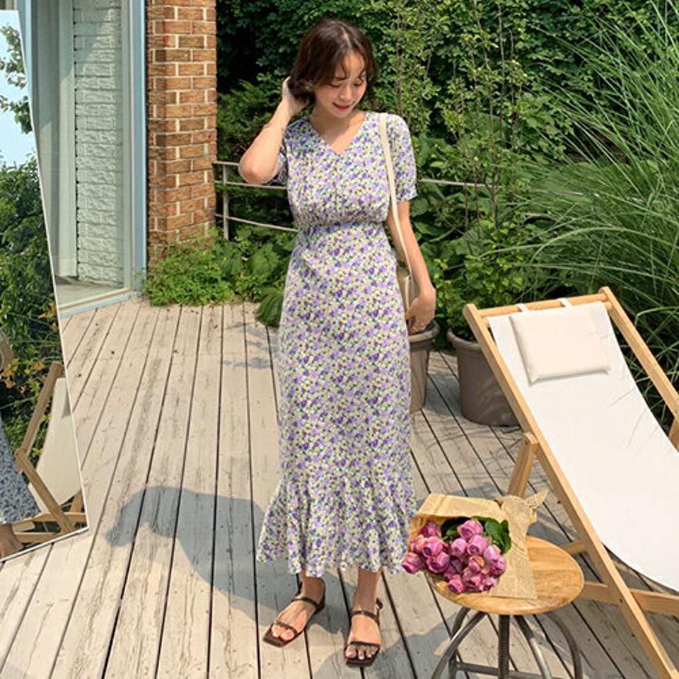 スリットフローラルロングワンピース・全2色・t64036 レディース 【ops】 ワンピース ロング 花柄 フラワー スリット Vネック フェミニン ギャザー 可愛い かわいい 春 夏 韓国 ファッション
