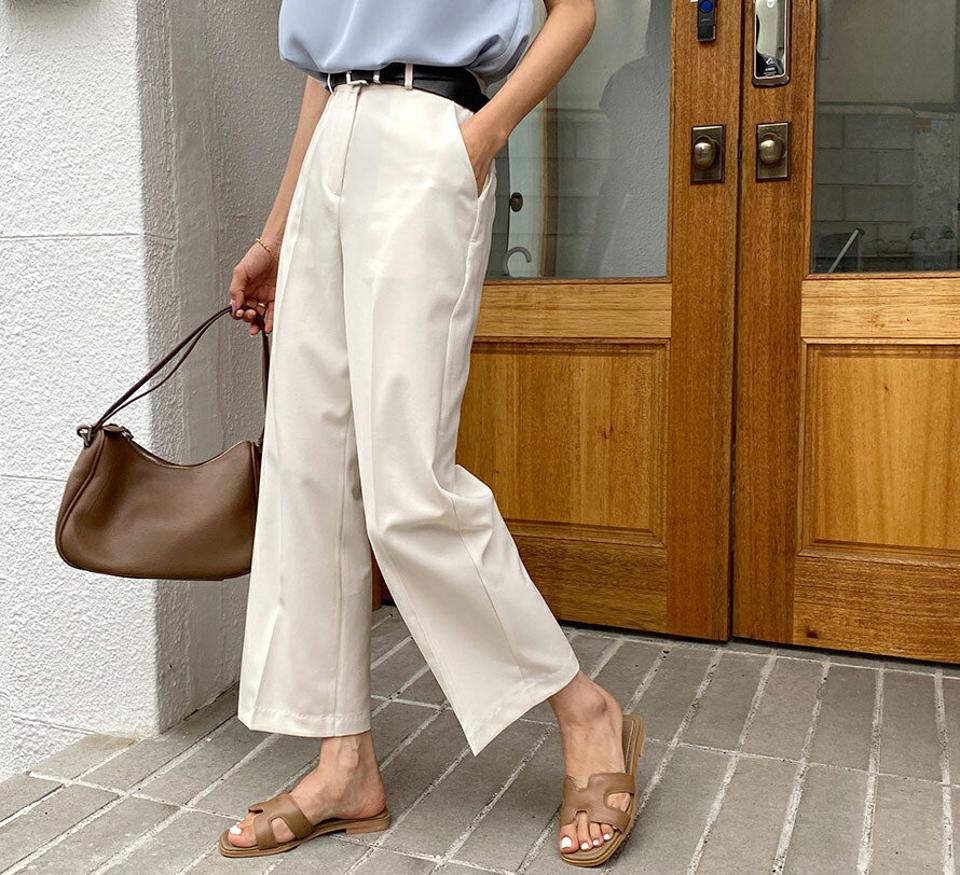 ストレートフィットスラックス・全2色・t57622 レディース 【pt】 スラックス パンツ ズボン ストレート 単色 無地 シンプル ベーシック カジュアル 大人 オフィスカジュアル 春 夏 韓国 ファッション