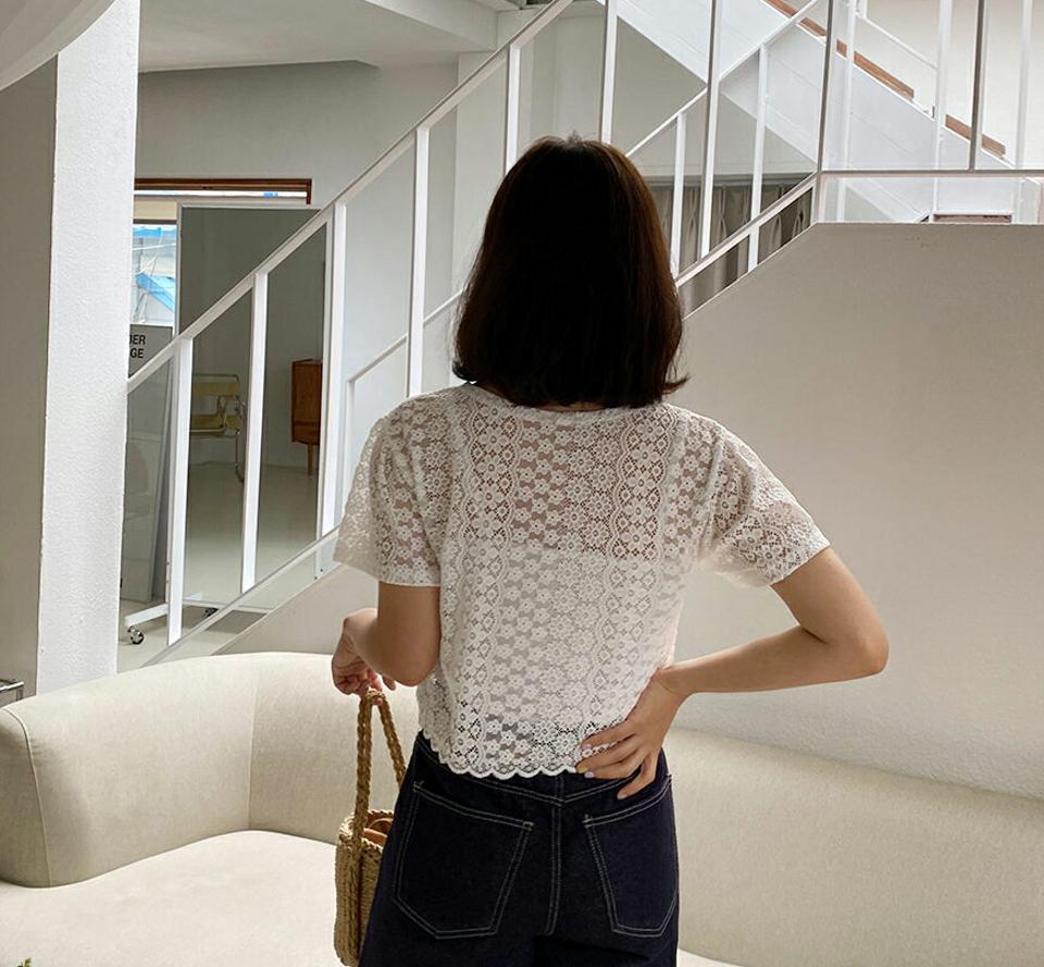 花柄レースクロップドTシャツ・全4色・t57625 レディース 【tops】 トップス Tシャツ 半袖 クロップド丈 レース 総レース 透け感 シアー シースルー 花柄 フェミニン かわいい 春 夏 韓国ファッション