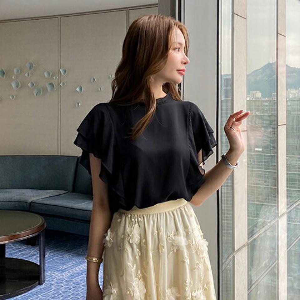 ラッフルスリーブブラウス・全3色・b69035 レディース 【bl】 トップス ブラウス 半袖 ラッフル フリル フェミニン 上品 単色 無地 シンプル 大人 オフィスカジュアル 春 夏 韓国 ファッション ハイホリHIHOLLI
