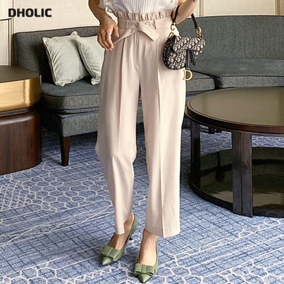 ストラップ付フリルパンツ・全2色・b69049 レディース 【pt】 パンツ ズボン ロングパンツ フリル ストラップ 単色 無地 シンプル かわいい 大人 ハイウエスト 春 夏 秋 韓国 ファッション ハイホリHIHOLLI