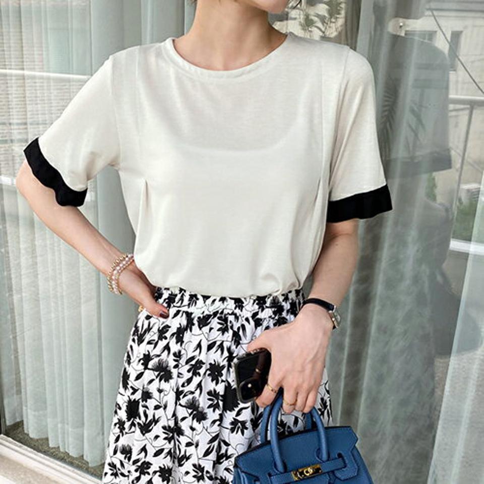 【タイム特価】配色フレアTシャツ・全4色・b69020 レディース 【tops】 トップス Tシャツ 半袖 フレア 配色 大人 モダン 春 夏 韓国 ファッション ハイホリHIHOLLI【TS】