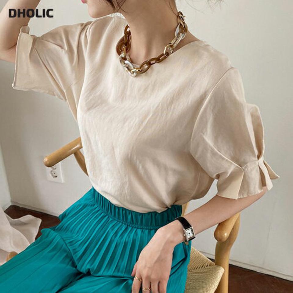 【全品10%OFF】バックギャザーブラウス・全3色・t69012 レディース 【bl】【トップス ブラウス 半袖 ハーフスリーブ ギャザー 大人 単色 無地 かわいい 春 夏 韓国 ファッション】【ハイホリHIHOLLI】