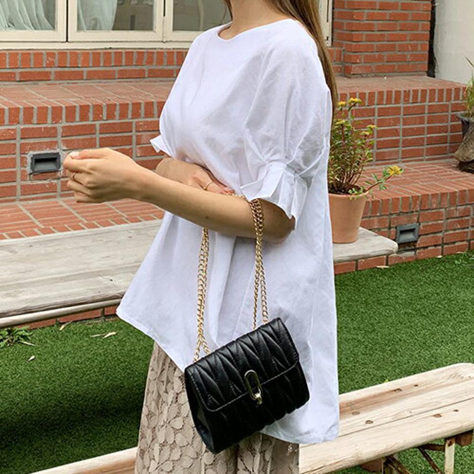 【全品10%OFF】バックギャザーブラウス・全3色・t69012 レディース 【bl】【トップス ブラウス 半袖 ハーフスリーブ ギャザー 大人 単色 無地 かわいい 春 夏 韓国 ファッション】【ハイホリHIHOLLI】