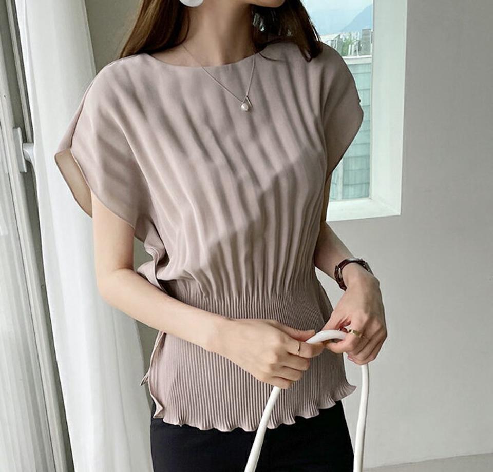 フレンチスリーブプリーツブラウス・全3色・t69101 レディース 【bl】 トップス ブラウス フレンチスリーブ ショートスリーブ プリーツ 単色 シンプル フェミニン 上品 春 夏 韓国 ファッション ハイホリHIHOLLI