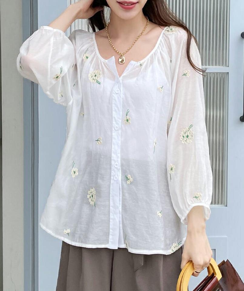 花柄刺繍シフォンブラウス・全2色・t69066 レディース 【bl】 トップス ブラウス シフォン 刺繍 花柄 フェミニン 透け感 可愛い かわいい シースルー 長袖 春 夏 秋 韓国 ファッション ハイホリHIHOLLI