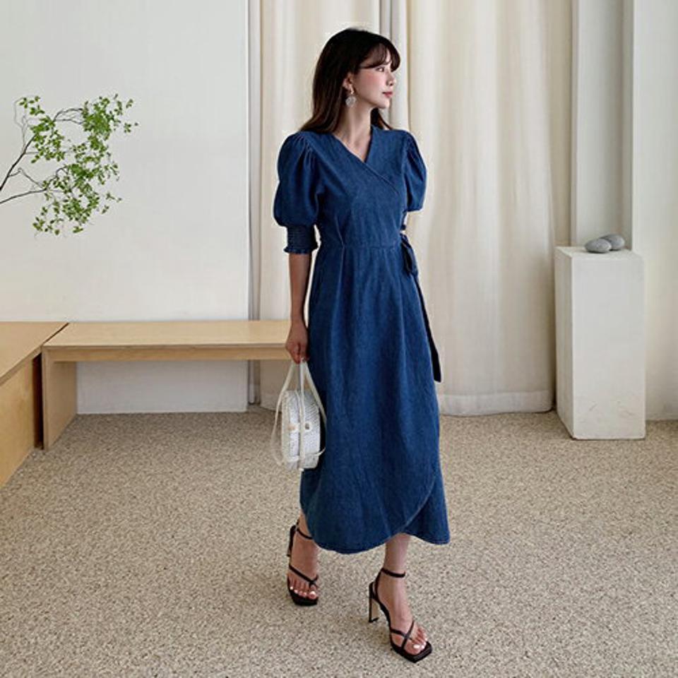 【全品10%OFF】パフスリーブデニムラップワンピース・全2色・b64121 レディース 【ops】【ワンピース ロング ラップデザイン デニム 半袖 ハーフスリーブ パフ袖 パフスリーブ ガーリー 可愛い かわいい シャーリング 春 夏 韓国 ファッション】