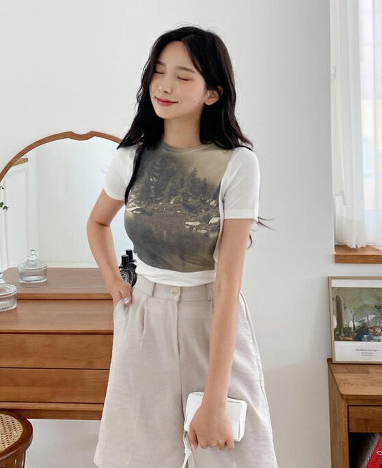 ラウンドスクエアプリントTシャツ・全2色・t00117 レディース 【tops】 トップス Tシャツ 半袖 プリント カジュアル ラフ ラウンドネック ユニーク 春 夏 韓国 ファッション NIJU