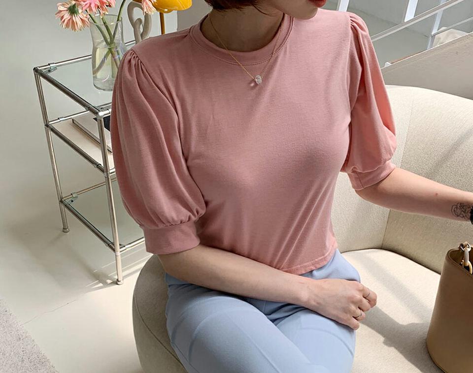 クロップドパフTシャツ・全5色・t57637 レディース 【tops】 トップス Tシャツ 半袖 ハーフスリーブ パフ袖 パフスリーブ クロップド丈 単色 無地 シンプル 可愛い かわいい 春 夏 韓国 ファッション