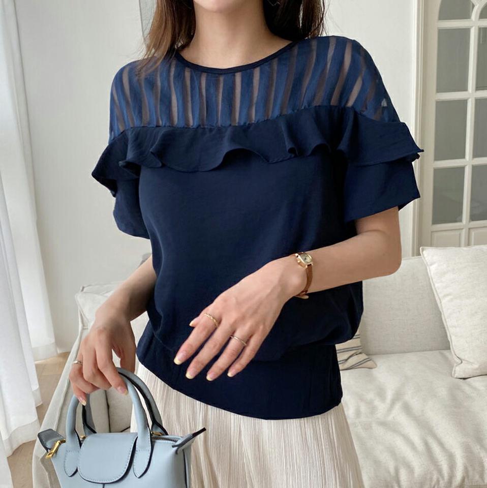 フリルシアーショルダーブラウス・全3色・b00030 レディース 【bl】 トップス ブラウス フリル シアー 透け感 シースルー 半袖 ハーフスリーブ ストライプ柄 カジュアル 春 夏 韓国 ファッション ハイホリHIHOLLI