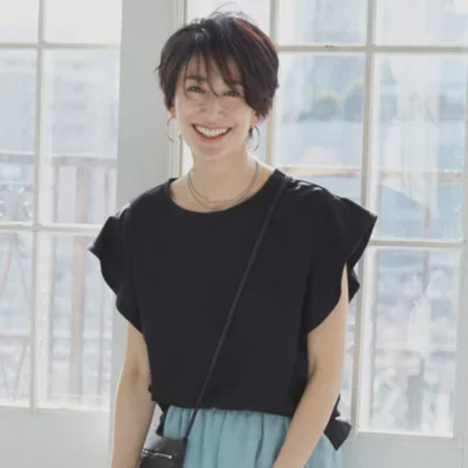 【洗える】フレンチフリル袖カットソー