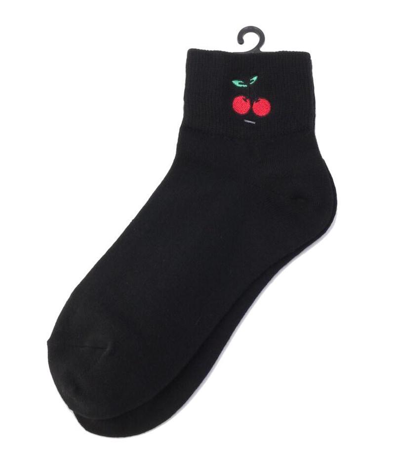 チェリー刺繍ソックス