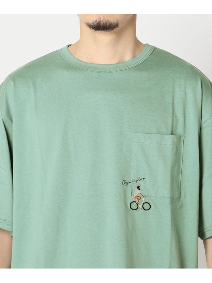 再入荷!<<追加>>【WEB限定】HOLIDAY EMB ビッグシルエット ポケットTシャツ