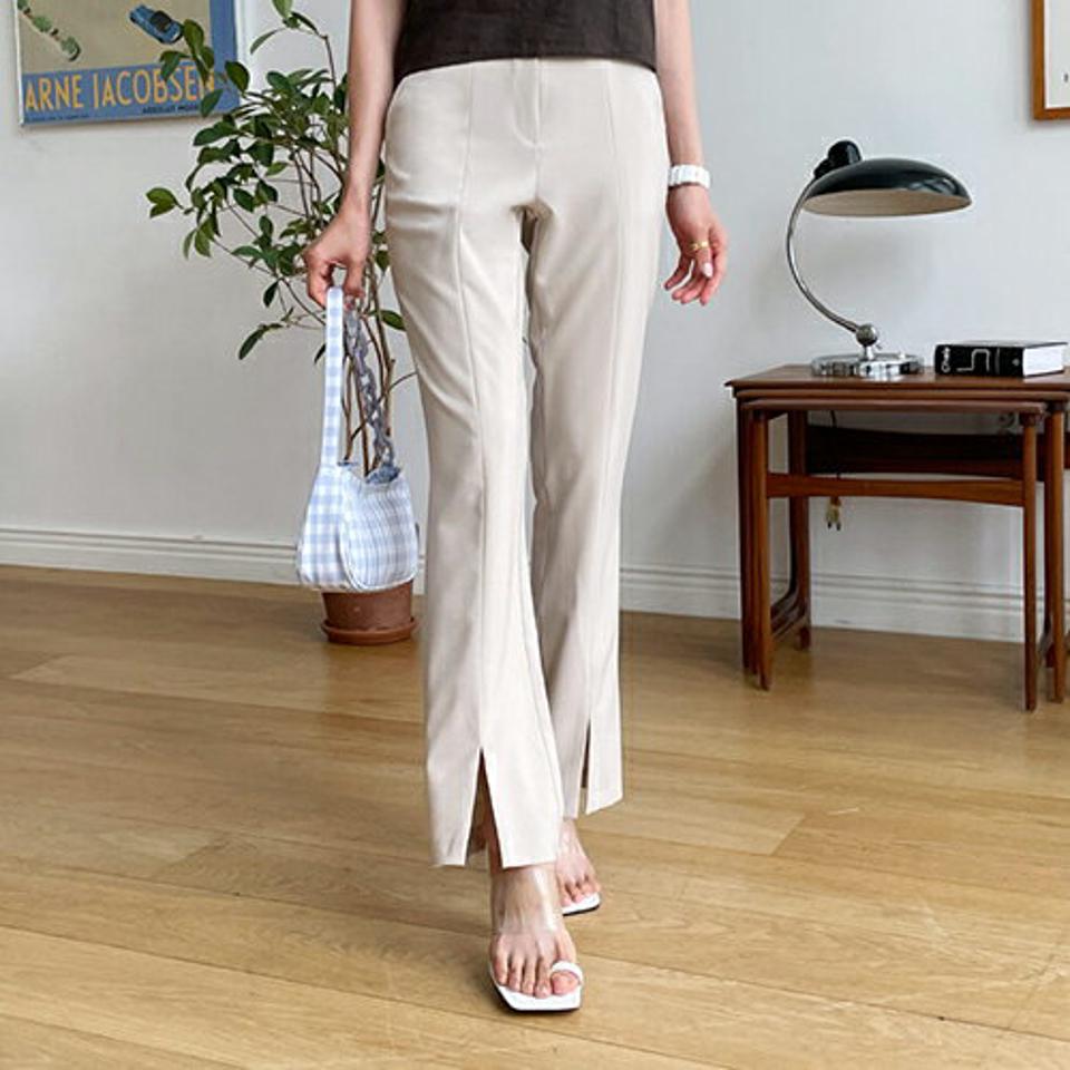 スリットスラックスパンツ・全2色・t65580 レディース 【pt】 スラックス パンツ ズボン ロングパンツ スリット 単色 無地 シンプル 大人 オフィスカジュアル ストレート 春 夏 秋 韓国 ファッション