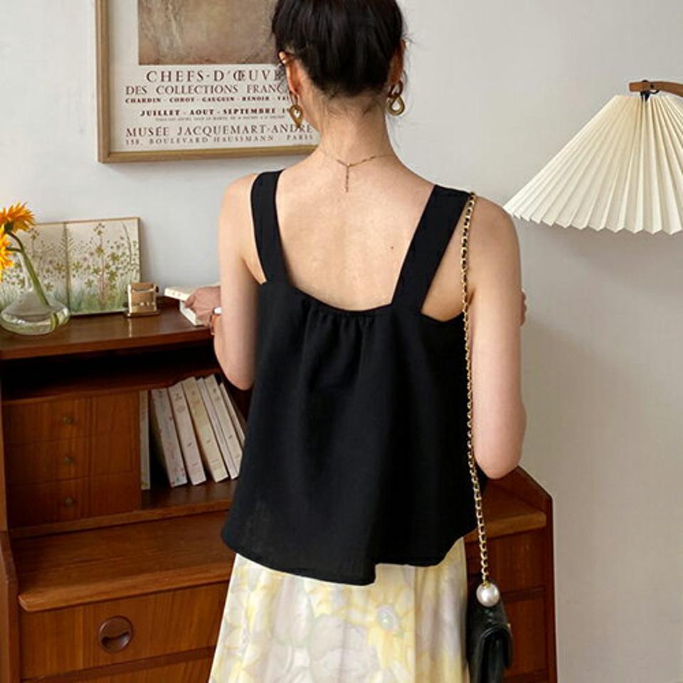 タックフレアスリーブレス・全3色・t65570 レディース 【tops】 トップス スリーブレス ノースリーブ タック フレア 単色 無地 シンプル ベーシック ラフ カジュアル スクエアネック 春 夏 韓国 ファッション