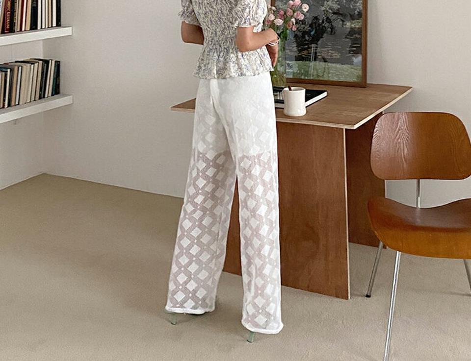 ダイアメッシュワイドパンツ・全2色・t62397 レディース 【pt】 パンツ ズボン ロングパンツ ワイド メッシュ 透け感 シアー シースルー ダイヤ柄 総柄 かわいい 可愛い 涼し気 ウエストゴム 春 夏 韓国 ファッション