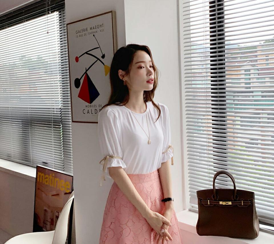 リボンラウンドネックTシャツ・全4色・t69172 レディース 【tops】 トップス Tシャツ 半袖 ハーフスリーブ りぼん ラウンドネック シンプル 可愛い かわいい パフスリーブ パフ袖 春 夏 韓国 ファッション ハイホリHIHOLLI