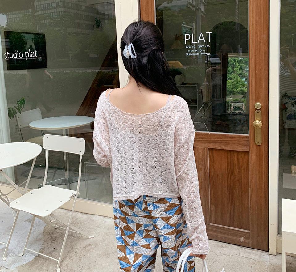 ウェーブテクスチャークロップドニット・全3色・t00188 レディース 【tops】 トップス ニット クロップド丈 短丈 長袖 透け感 シアー シースルー かわいい カジュアル ラフ 春 夏 韓国 ファッション NIJU