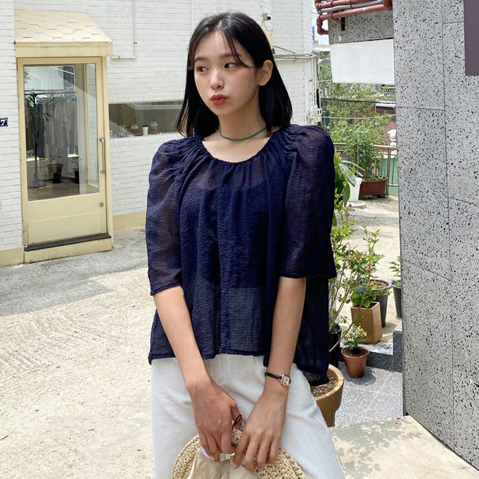 【新作10%OFF】ショルダーゴムブラウス・全3色・b64500 レディース 【bl】【トップス ブラウス 半袖 ハーフスリーブ 透け感 シアー シースルー 単色 無地 フェミニン 大人 かわいい 春 夏 韓国 ファッション】【NIJU】