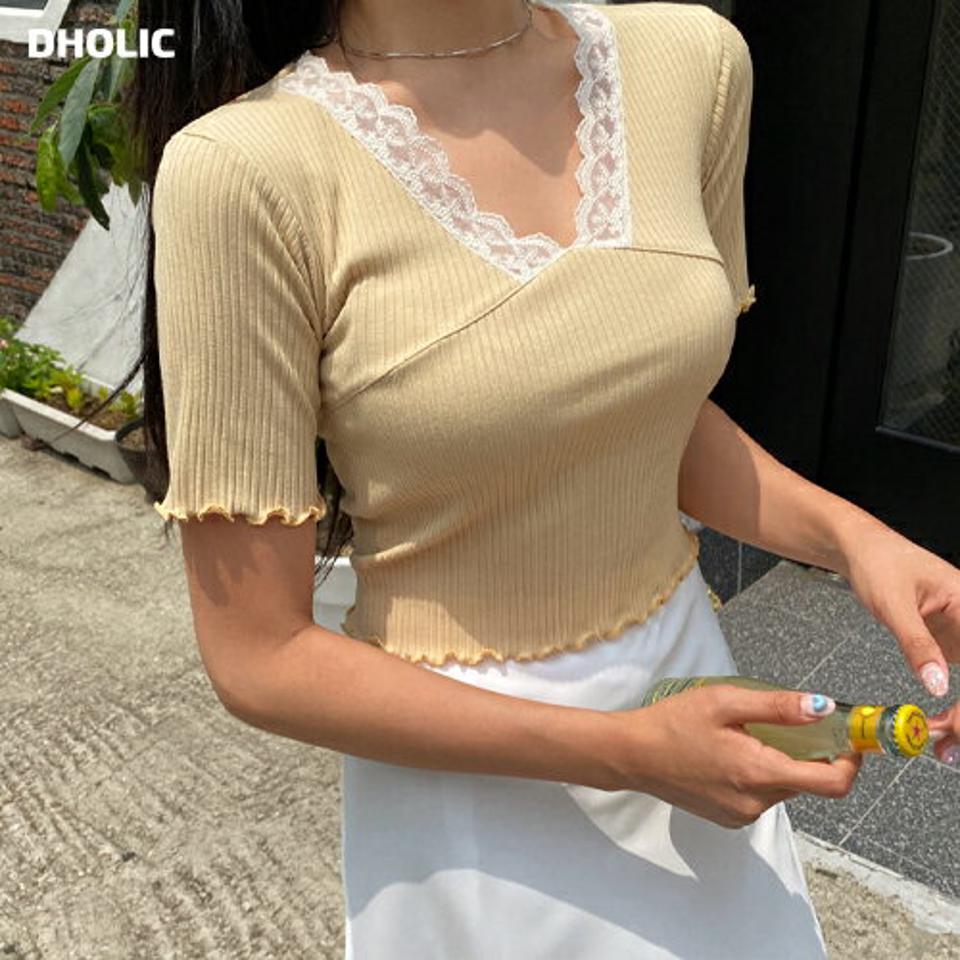 VネックレースリブTシャツ・全4色・t64495 レディース 【tops】 トップス Tシャツ 半袖 レース Vネック ガーリー リブ 可愛い かわいい ウェーブ 春 夏 韓国 ファッション NIJU