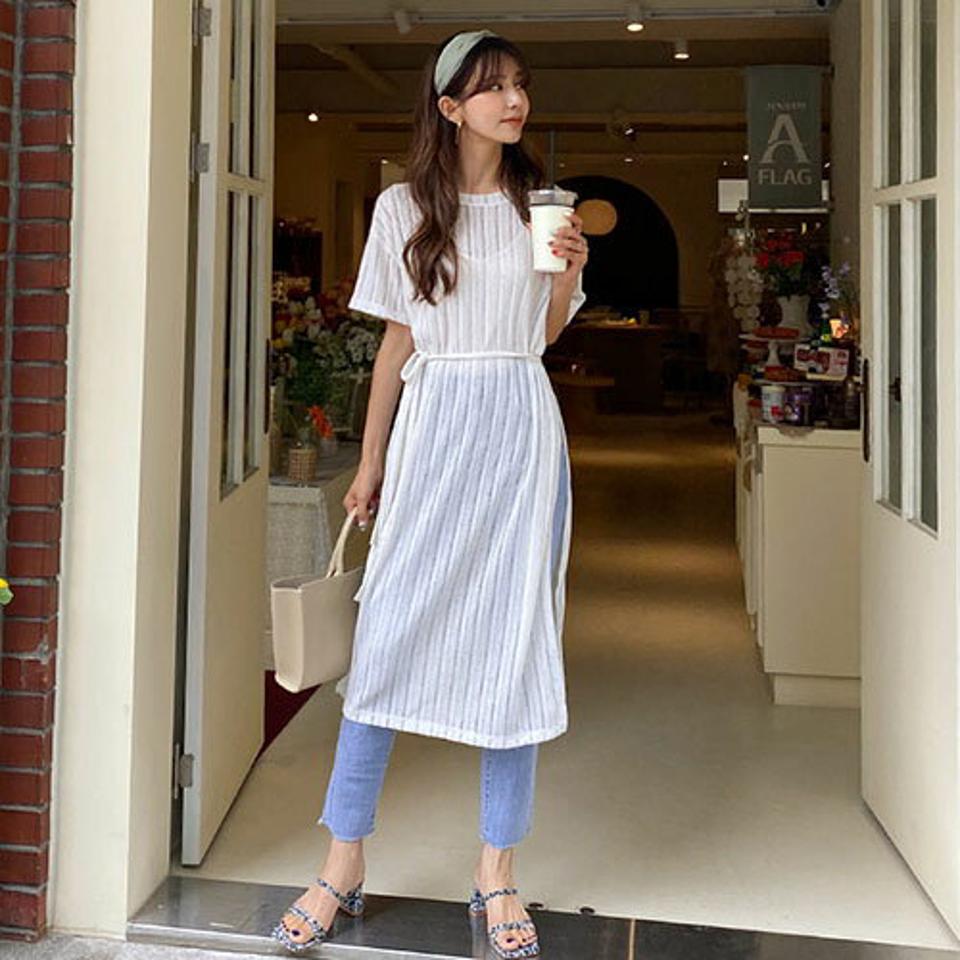 ストラップ付ロングTシャツ・全3色・t64247 レディース 【tops】 韓国 ファッション トップス Tシャツ ロングTシャツ ロンT シアー シースルー 透ける 透け感 半袖 ハーフスリーブ 5分袖 五分袖 ラウンドネック カットソー 無地 体型カバー カジュアル 夏