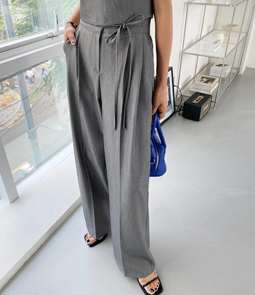 サイドリボンスラックス・全3色・t64252 レディース 【pt】 韓国 ファッション ボトムス パンツ スラックス ロング丈 10分丈 十分丈 ワイド ストレート ハイウエスト 体型カバー 美脚 脚長効果 着痩せ 無地 ツータック 大人 オフィス カジュアル 夏