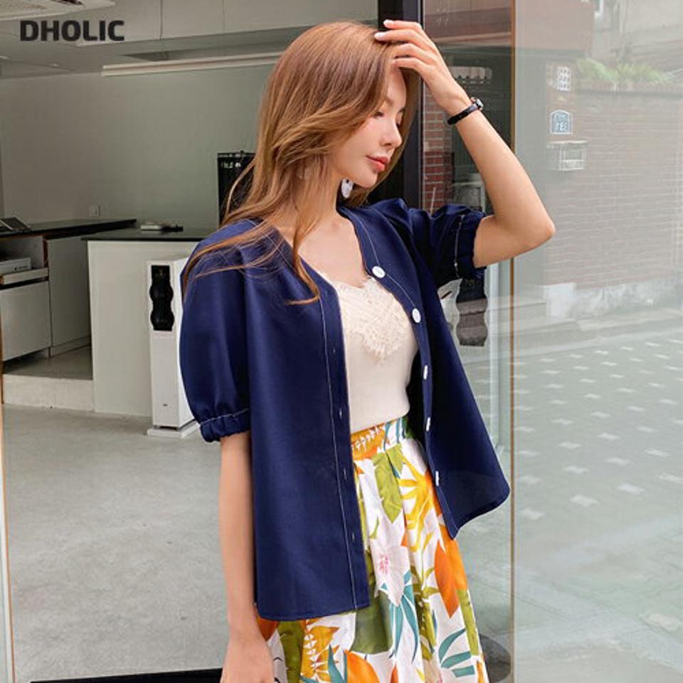 Vネックボタンブラウス・全3色・b69293 レディース 【bl】トップス ブラウス 半袖 ハーフスリーブ Vネック 単色 シンプル ステッチ ノーカラー パフ袖 パフスリーブ 春 夏 韓国 ファッション ハイホリHIHOLLI