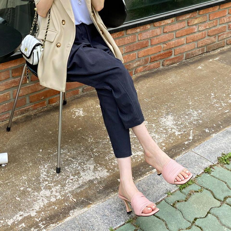 リネン混クロップドパンツ・全3色・b69329 レディース 【pt】パンツ ズボン ロングパンツ クロップド丈 リネン 単色 無地 シンプル ベーシック 大人 カジュアル ウエストゴム 春 夏 韓国 ファッション ハイホリHIHOLLI