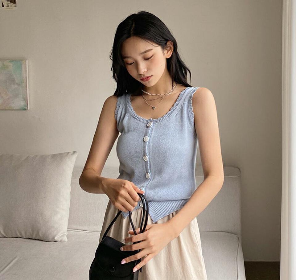 Uネックボタンニットスリーブレス・全3色・t00246 レディース 【tops】韓国 ファッション トップス スリーブレス ノースリーブ スリム フィット ベーシック ニットスリーブレス Uネック スカラップ 体型カーバー 細身 春 夏 NIJU