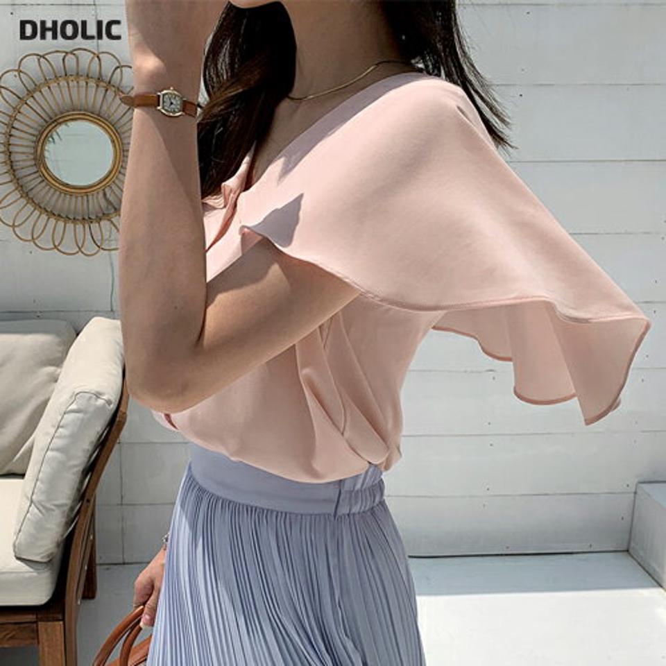 ケープボタンブラウス・全3色・t00090 レディース 【bl】トップス ブラウス 半袖 ケープ 単色 無地 シンプル 上品 フェミニン 大人 オフィスカジュアル シフォン きれいめ 春 夏 韓国 ファッション ハイホリHIHOLLI