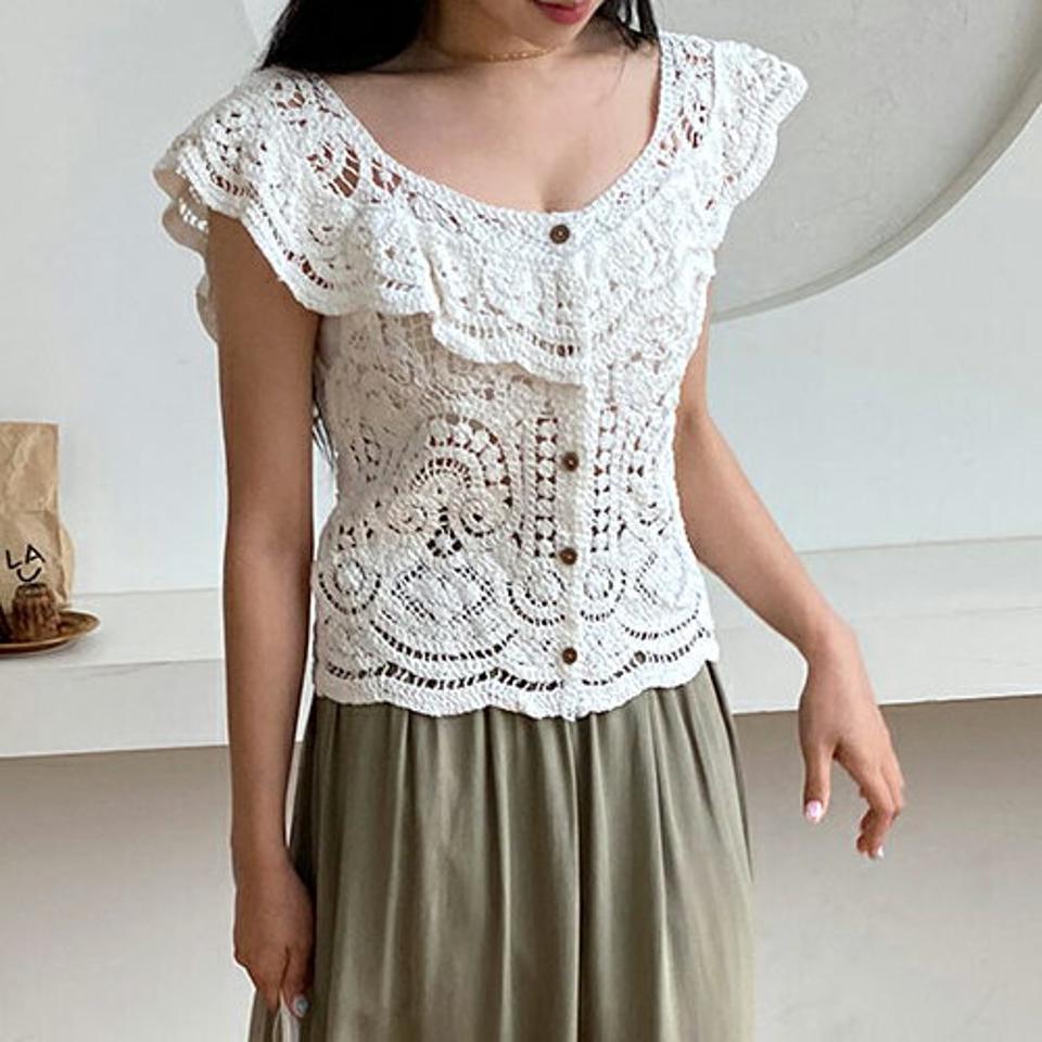 ボタンフリルニット・全2色・t64438 レディース 【tops】 韓国 ファッション トップス ニット サマーニット クロシェニット クロシェ編み 鍵編み ノースリーブ スリーブレス フリルスリーブ シースルー クロシェ 透ける ボタン 前開 カジュアル 夏 NIJU