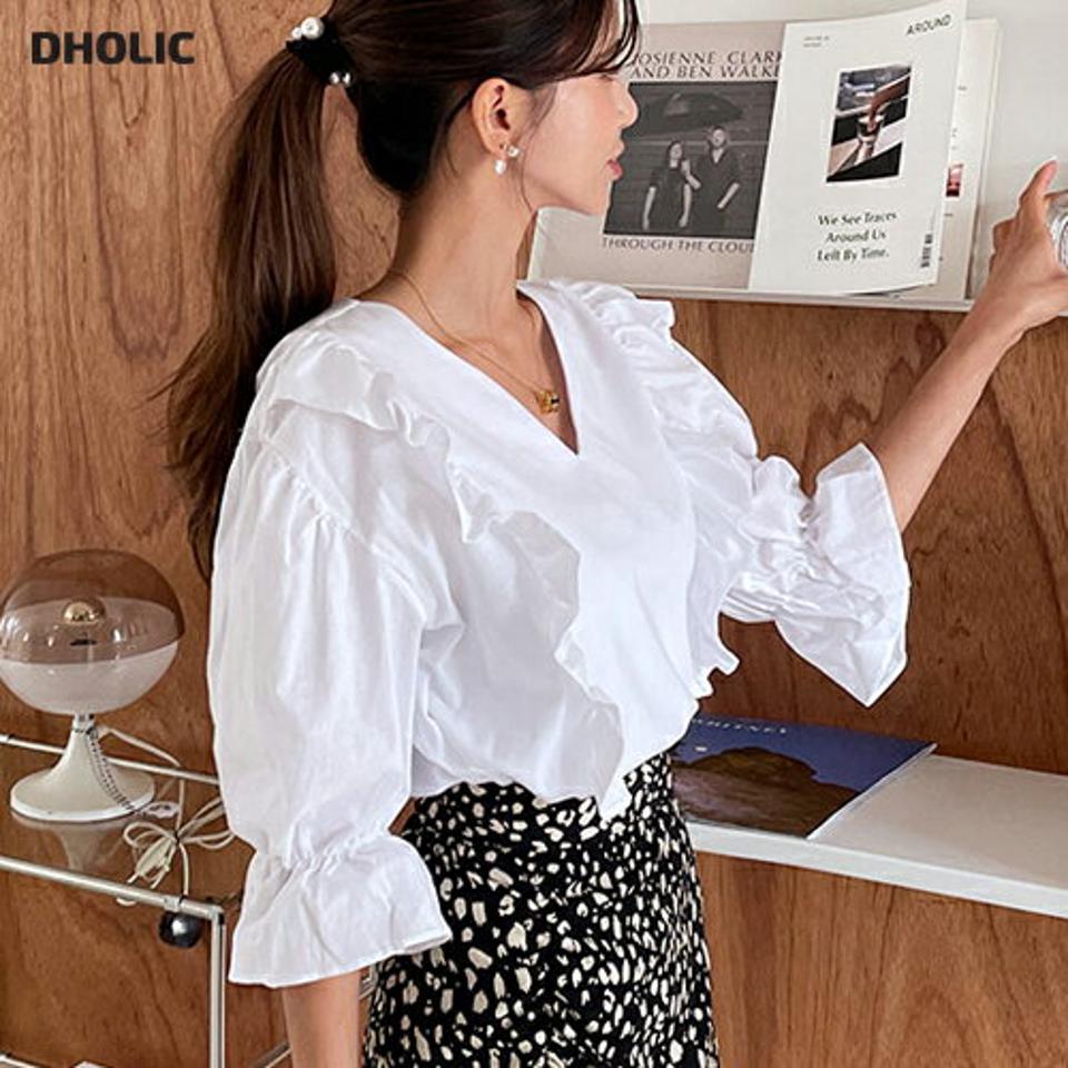 Vネックフリルブラウス・全3色・t57727 レディース 【bl】トップス ブラウス 七分丈 七分袖 7分丈 7分袖 半端丈 Vネック フリル シンプル ガーリー 可愛い かわいい 春 夏 秋 韓国 ファッション