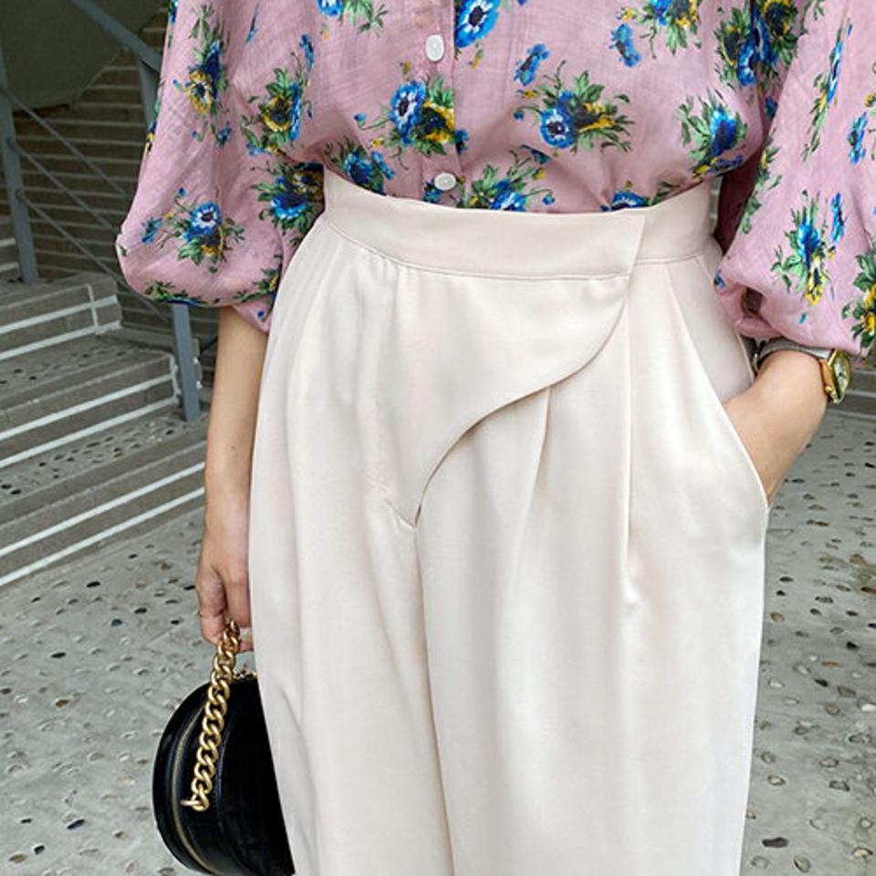 アンバランスウエストパンツ・全2色・t69384 レディース 【pt】パンツ ズボン ロングパンツ アンバランス タック 単色 無地 シンプル カジュアル 大人 ユニーク 春 夏 秋 韓国ファッション ハイホリHIHOLLI