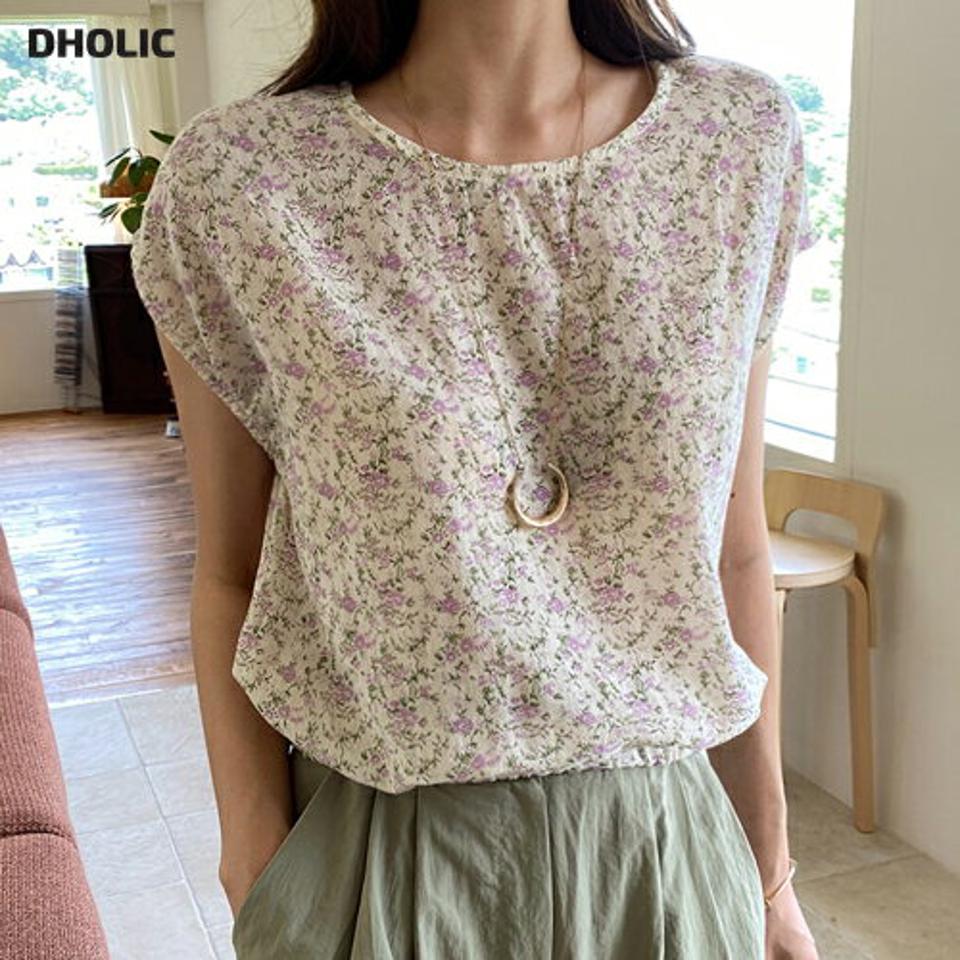 フラワーフレンチスリーブTシャツ・全3色・t69379 レディース 【tops】トップス Tシャツ 半袖 ショートスリーブ フレンチスリーブ 花柄 小花柄 レトロ フェミニン 可愛い かわいい 春 夏 韓国ファッション ハイホリHIHOLLI